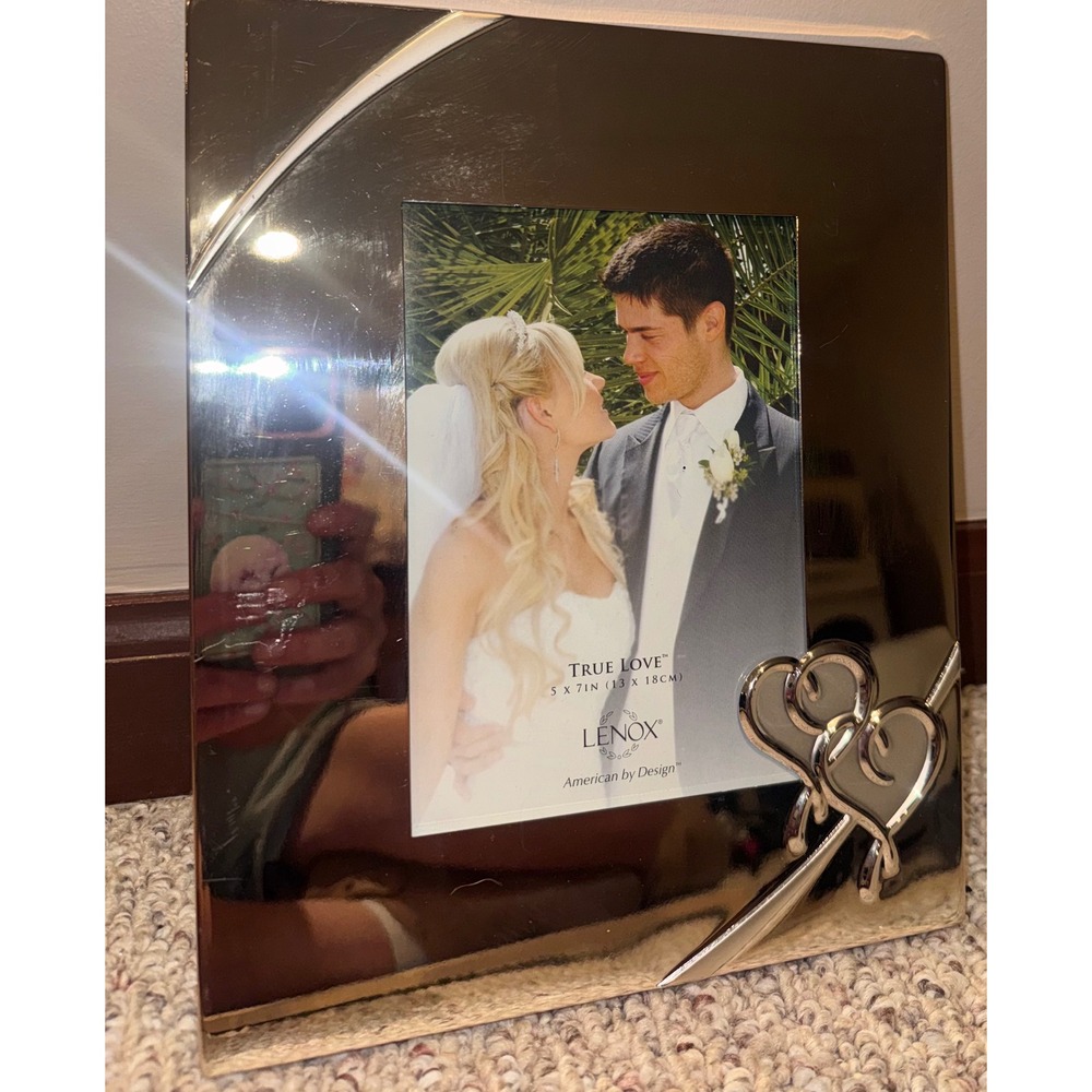 Lenox True Love Silverplate 5x7 Picture Frame Interlocking Hearts 812616